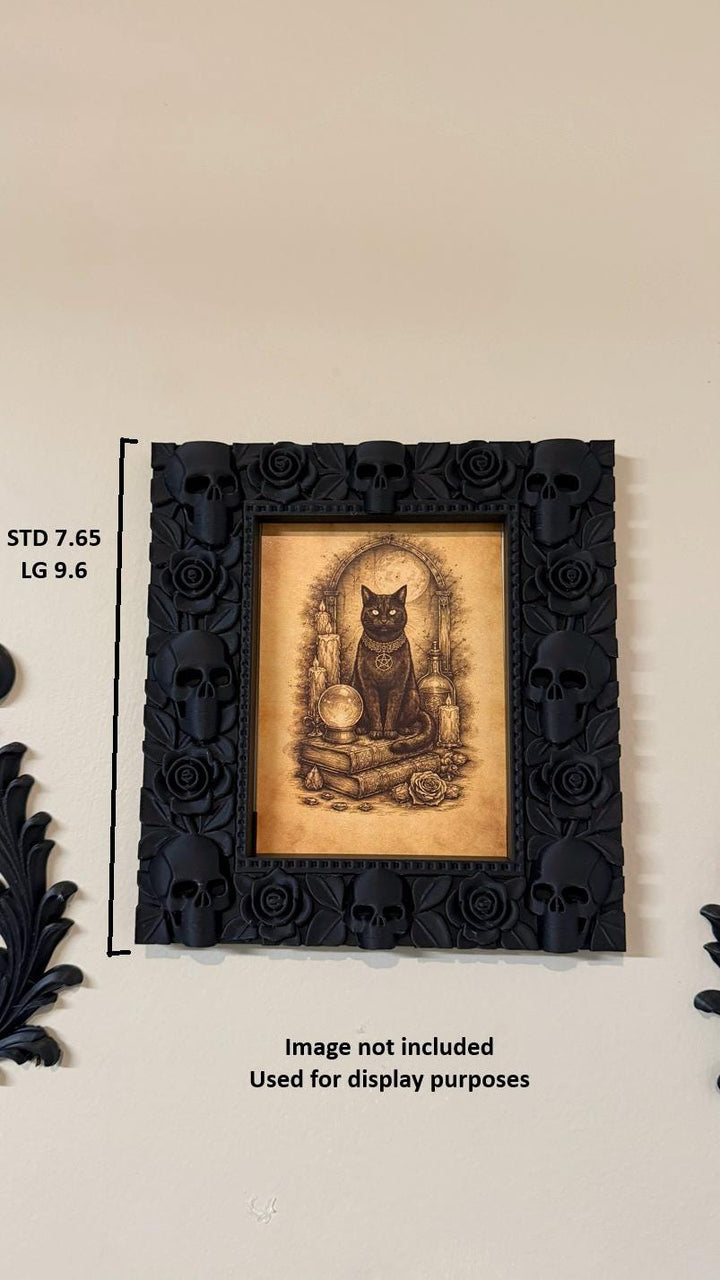 Gothic Skull DIY Picture Frame | Black Rose Border Photo Frame | Halloween Home Decor | Dark Aesthetic Wall Art | Spooky Vintage Style Decor